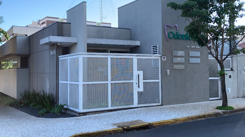 Foto 2 de ODONTOLOGIA