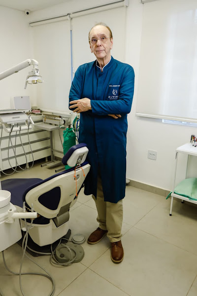 Foto 3 de Odontologia Alvino | Clínica Odontológica em Londrina