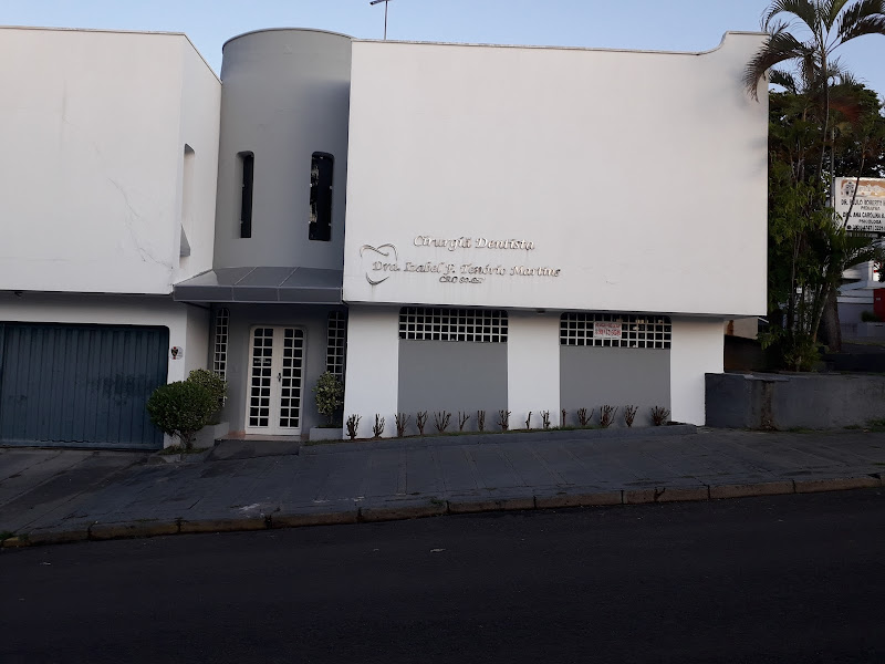 Foto 8 de Odontologia Amada | Dra Isabella Amada