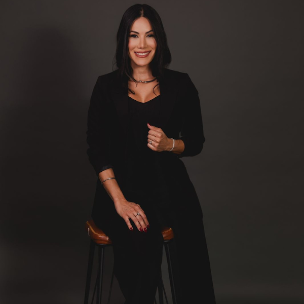 Foto 2 de Odontologia Avançada & Harmonização Orofacial | Dra. Laise Barboza