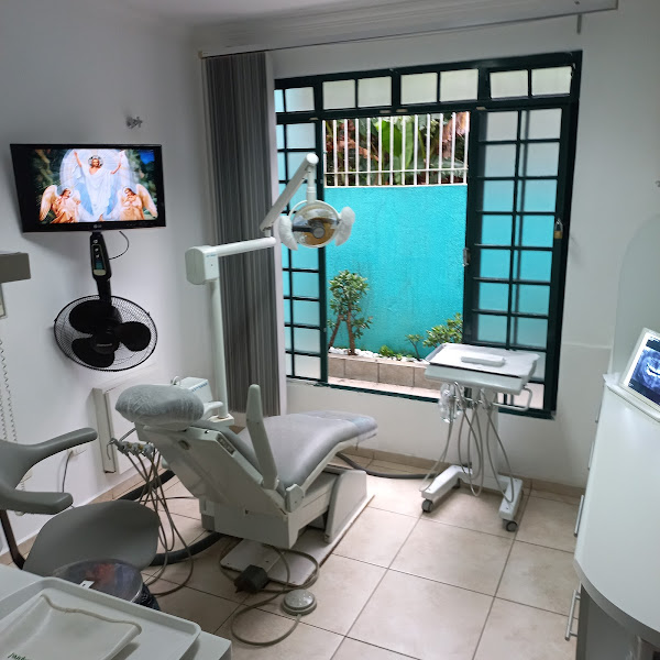 Foto 3 de ODONTOLOGIA BOM RETIRO - Dr Marcio Luiz Mazur