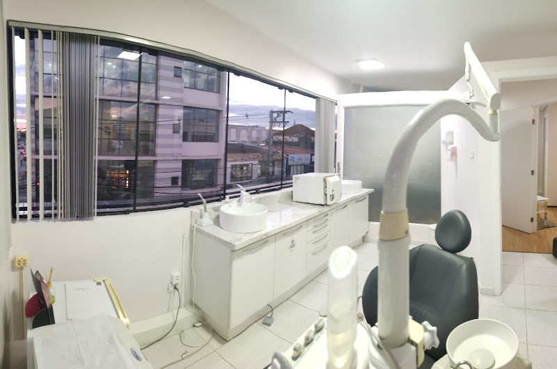 Foto 3 de Odontologia Cassolato - Dentista, Ortodontia, Implantes e Harmonização Facial