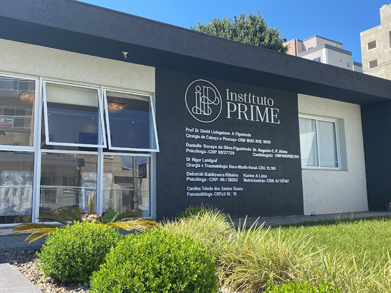 Foto 2 de Odontologia Cirurgia Buco-Maxilo-Facial e Implantes