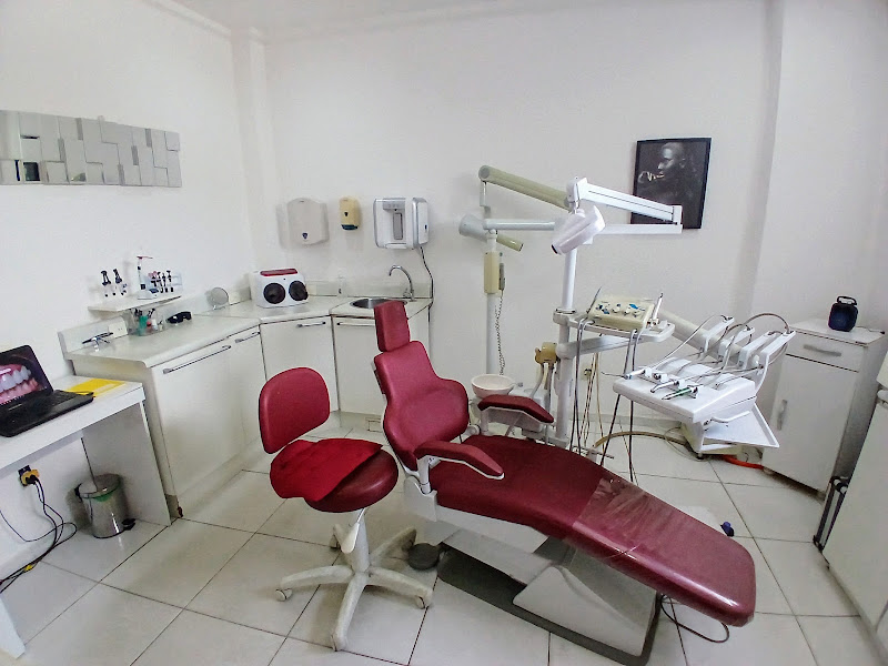 Foto 2 de ODONTOLOGIA D.R. MARCELO ANDRADE