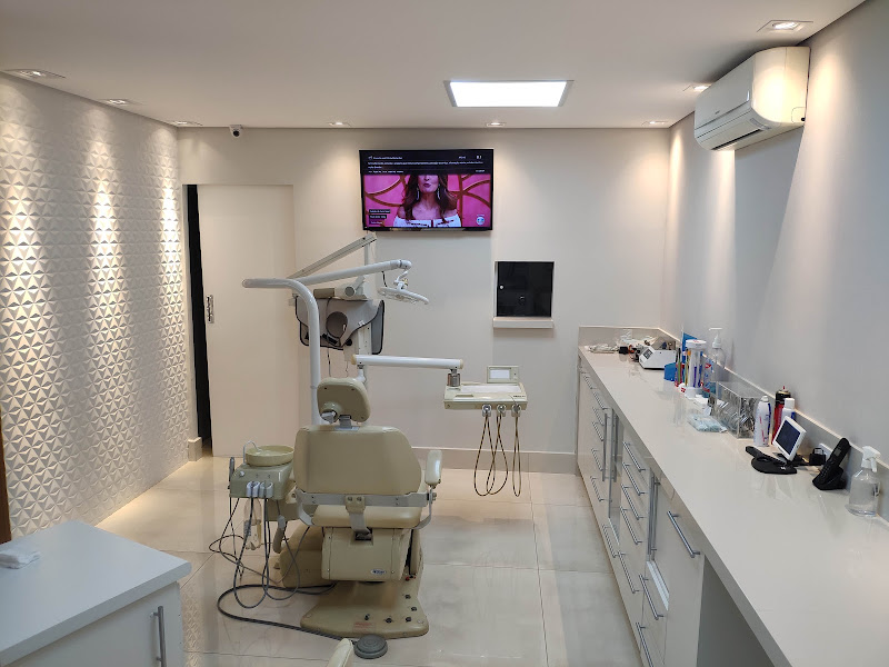 Foto 3 de Odontologia Dr. Clauber Trento