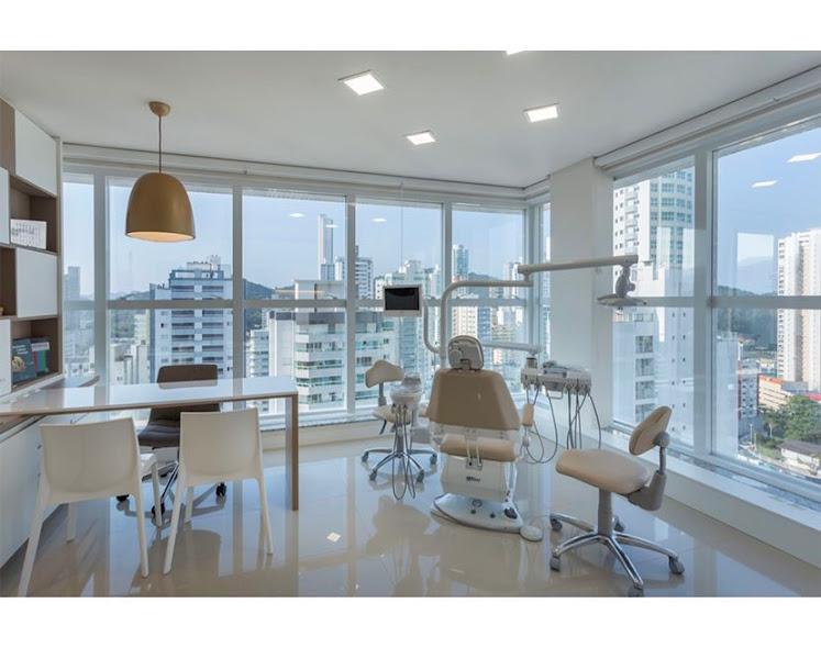 Foto 2 de Odontologia Dr. Giácomo Trojan