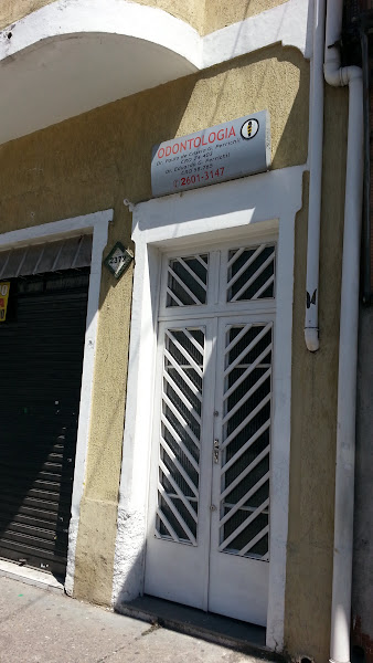 Foto 2 de Odontologia - Dr. Paulo de Cássio G. Perrichil