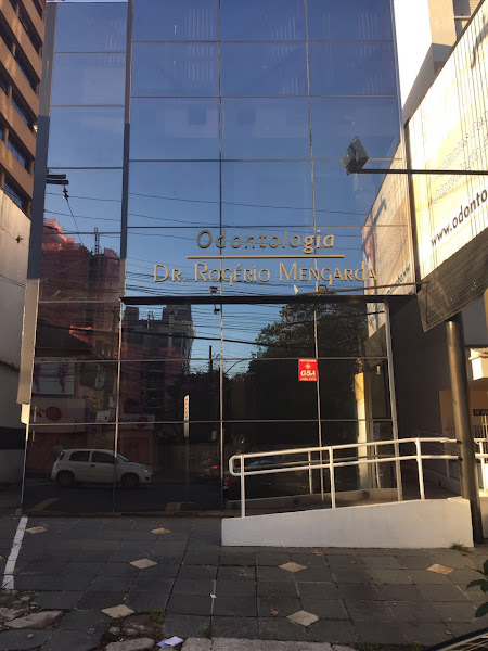 Foto 2 de Odontologia Dr. Rogério Mengarda