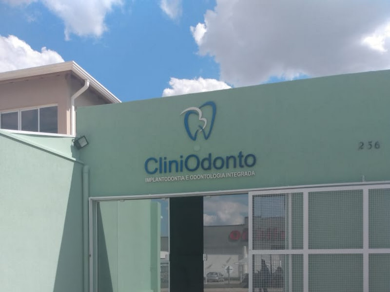 Foto 2 de Odontologia Dr. Sérgio Luiz M. Borges Cirurgião Dentista