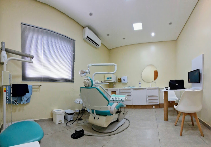 Foto 2 de Odontologia Dr Victor Aquino