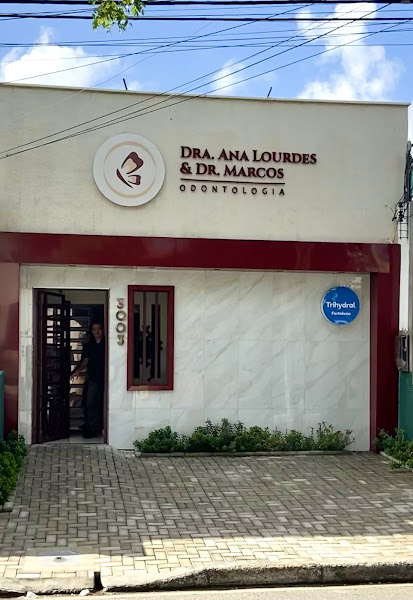 Foto 3 de Odontologia - Dra. Ana Lourdes e Dr. Marcos
