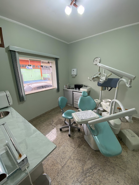 Foto 2 de Odontologia Dra Andréa Coló Rodrigues Assadurian