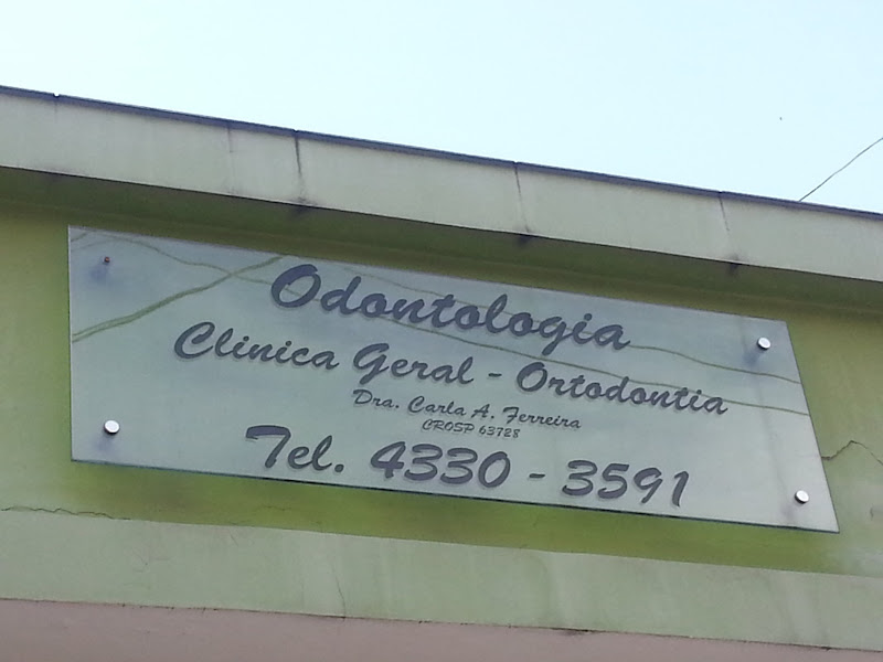 Foto 2 de Odontologia - Dra. Carla A. Ferreira