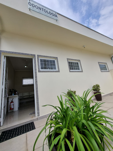 Foto 2 de Odontologia Dra. Catarina Chibeni