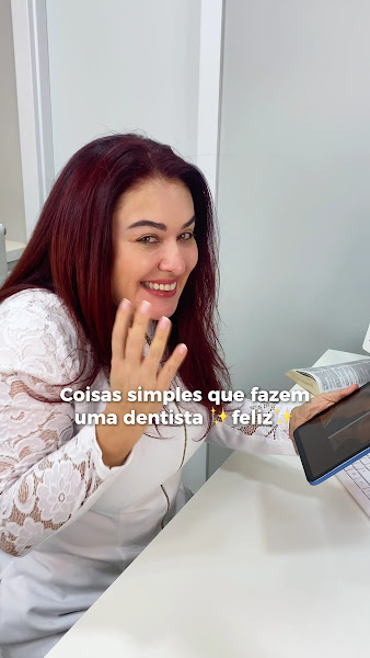 Foto 3 de Odontologia Dra Claudia Tenorio | Implantes Dentarios em Curitiba