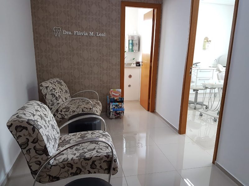 Foto 2 de Odontologia Dra. Flávia Martins Leal