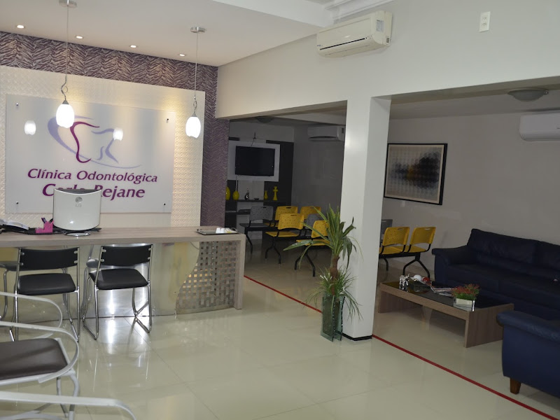 Foto 2 de Odontologia - Dra. Rejane Kalume Hidd