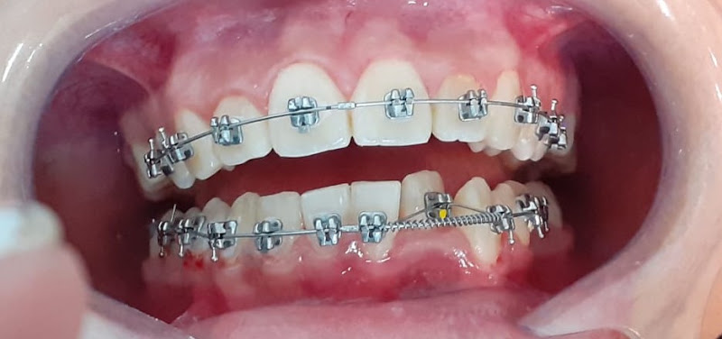 Foto 2 de Odontologia Dra Roberta Kuczkowski
