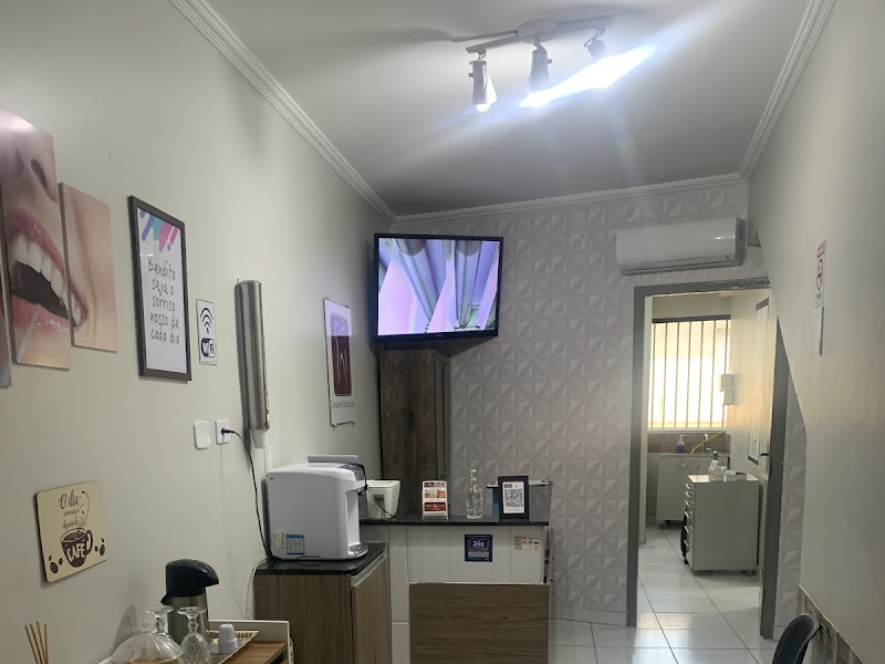 Foto 2 de Odontologia Dra. Valquiria Andrade