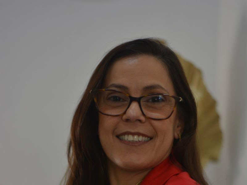 Foto 7 de Odontologia e Harmonização Facial - Dra Débora Pereira | Dra Érika Pereira