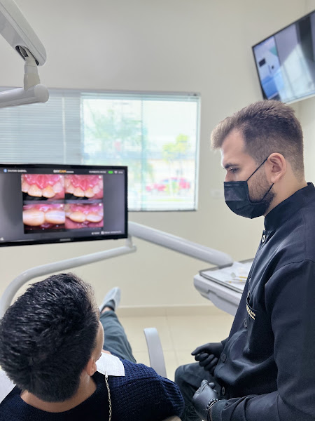 Foto 3 de Odontologia Especializada Dr. Humberto | Dentista, Lentes, Implantes, Protocolos, Odontologia Infantil | Vilhena - RO