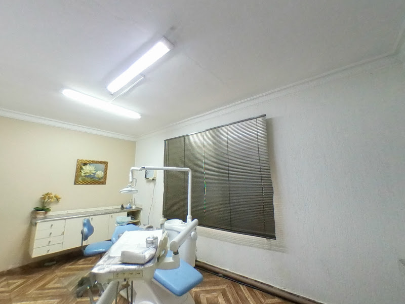 Foto 3 de Odontologia Especializada - Dr Pindaro Massote M. Criste