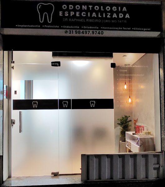 Foto 3 de Odontologia Especializada Dr Raphael Ribeiro