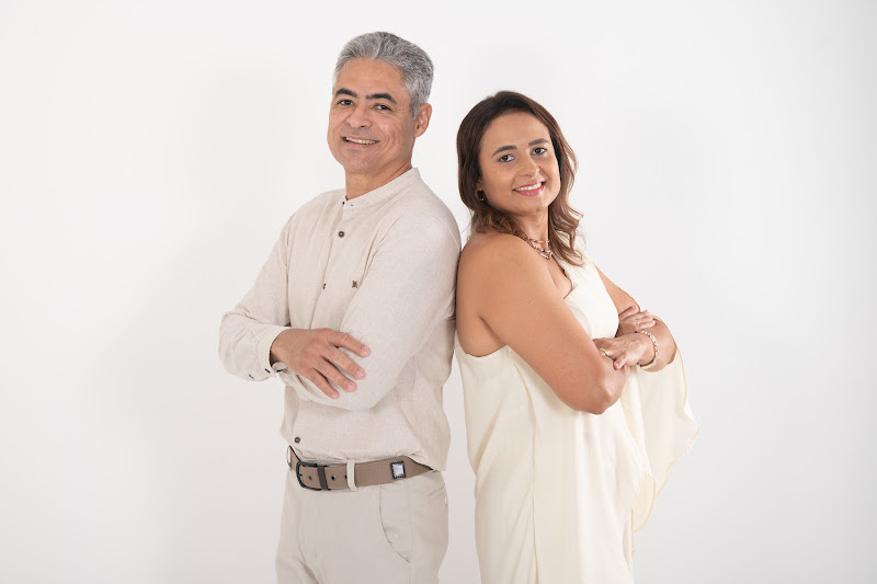 Foto 3 de Odontologia Especializada - Dra Ana Paula Lemos & Dr. Fabricio Karllos