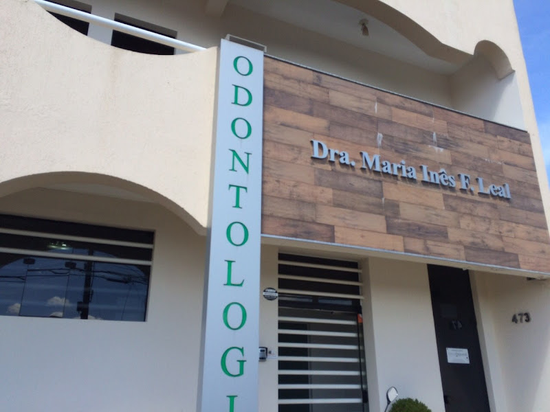 Foto 2 de Odontologia Especializada - Dra. Maria Inês Ferreira Leal