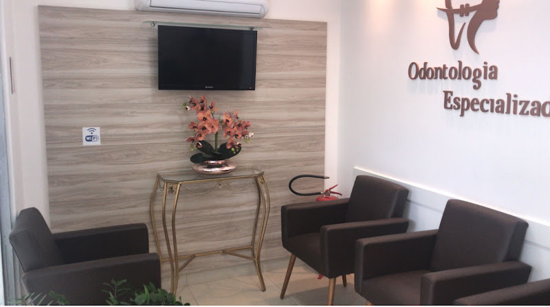 Foto 2 de Odontologia Especializada Dra Nádia silveira