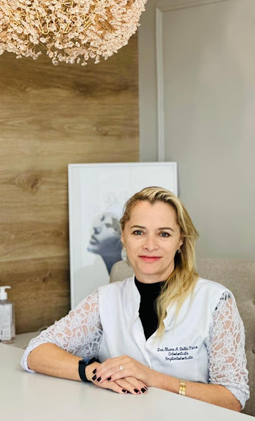 Foto 2 de Odontologia Especializada | Estética Dental e Facial