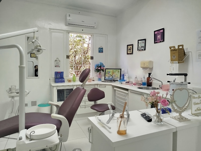 Foto 2 de Odontologia Especializada Estética e Reabilitação Ltda
