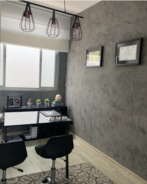 Foto 2 de Odontologia Estética Bucal