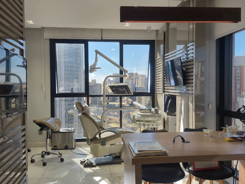 Foto 3 de Odontologia Estética Dr. Carlos Recife