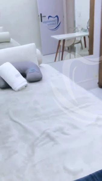 Foto 3 de Odontologia Estetica Lisandra Parussulo