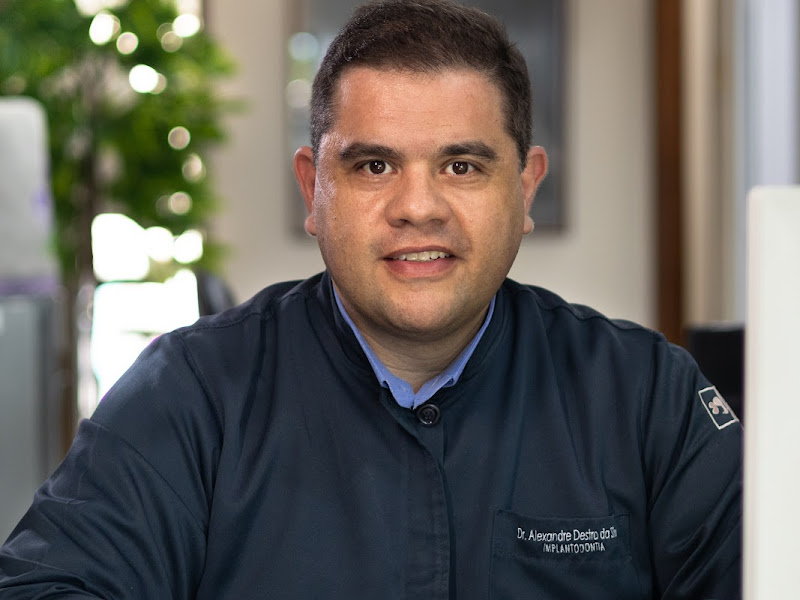 Foto 7 de Odontologia Esteves - Dra Amanda e Dr Mário