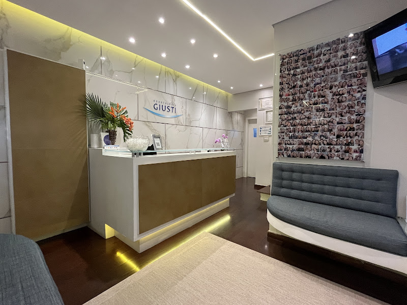 Foto 2 de Odontologia Giusti