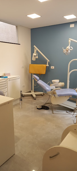 Foto 2 de Odontologia Humanizada Dr Anderson Gonçalves