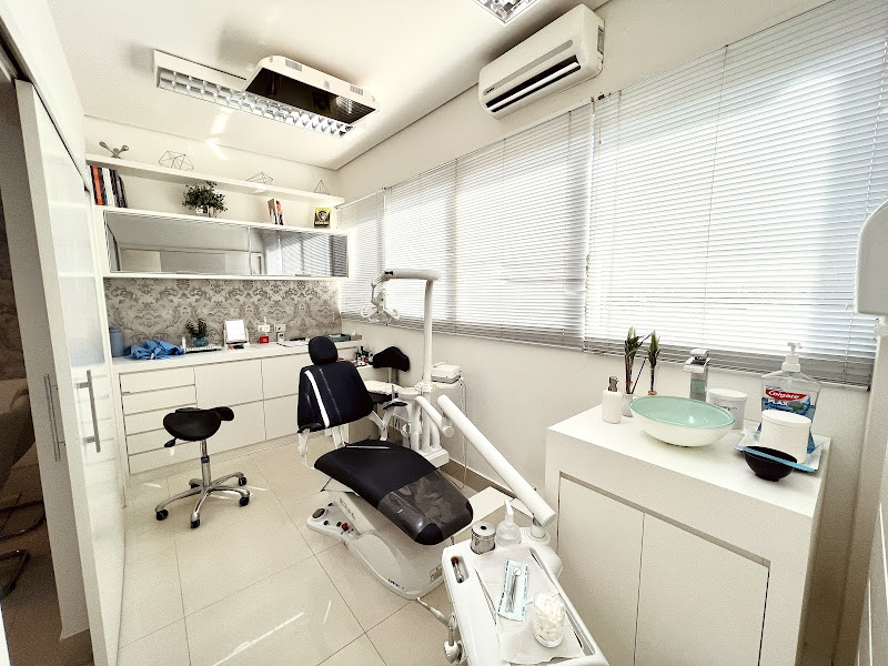Foto 2 de Odontologia Luppi - Dra Caroline Luppi