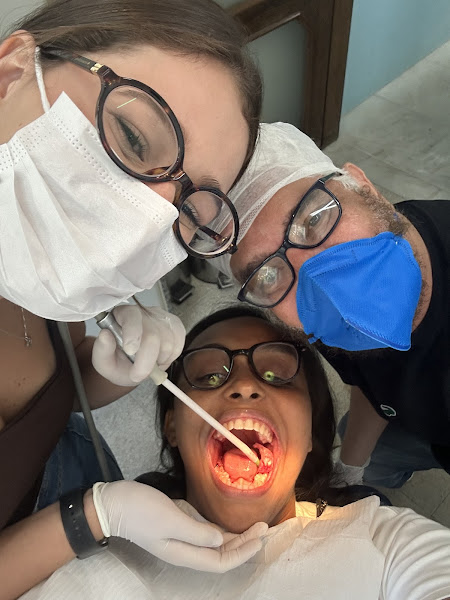 Foto 3 de Odontologia Meira Britto (Dr. Francisco Meira Britto Jr.)