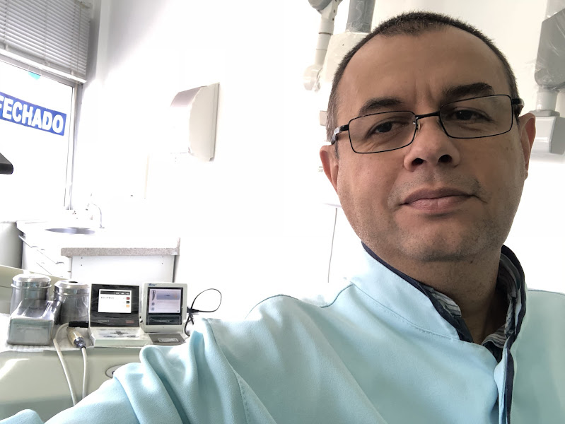 Foto 2 de ODONTOLOGIA Ms. Paulo Reis