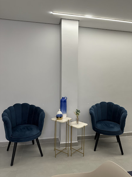 Foto 3 de Odontologia Pamela Ferreira - Dentista em Santos - com ênfase em Reabilitação Estética e Funcional