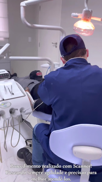 Foto 3 de Odontologia - Periodontia