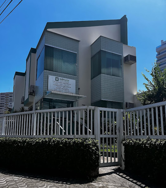 Foto 2 de Odontologia Santos Barbosa | Dr. Luis Fernando S. Barbosa | Dr. Augusto Cesar S. Barbosa | Dra. Lais Amorim Braz Barbosa