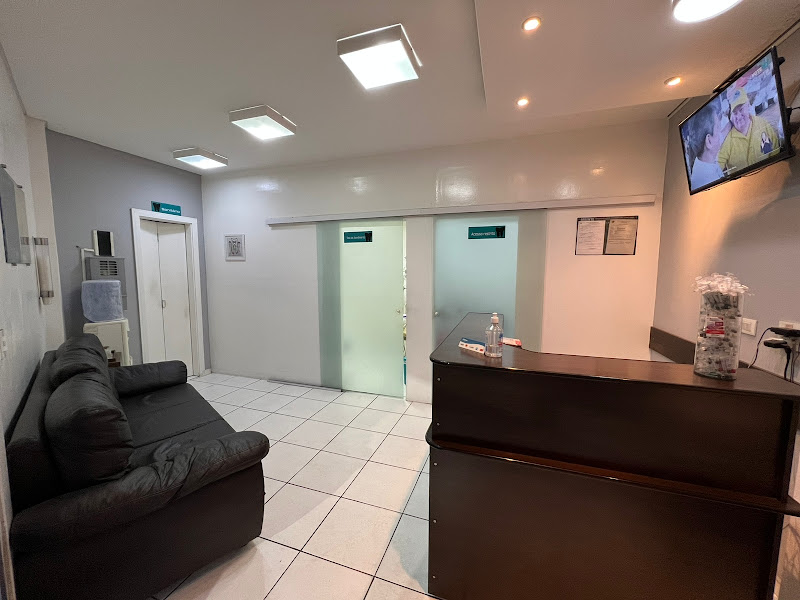 Foto 9 de Odontologia Takashima | Implantes Dentários e Aparelho Ortodôntico em Itaquaquecetuba