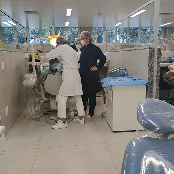 Foto 2 de Odontologia Unifor