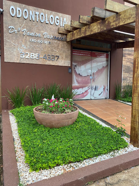Foto 2 de Odontologia Vasconcelo / Dra Vanisa e Dr Dinair