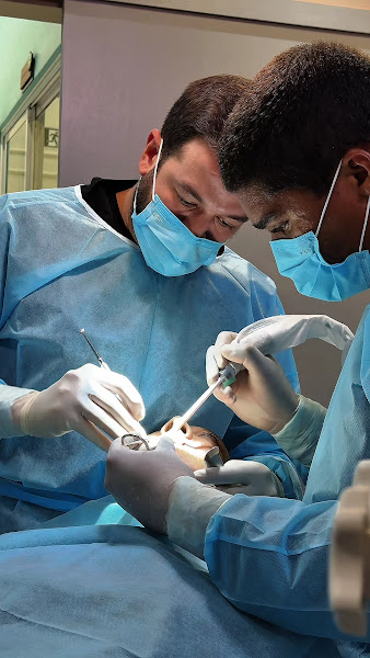 Foto 3 de Odontologia Vianna | Implante Dentário | Prótese Protocolo | Centro | Ribeirão Preto - SP