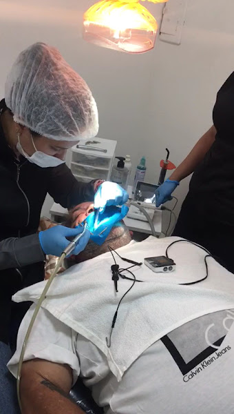 Foto 2 de Odontológica Implantes