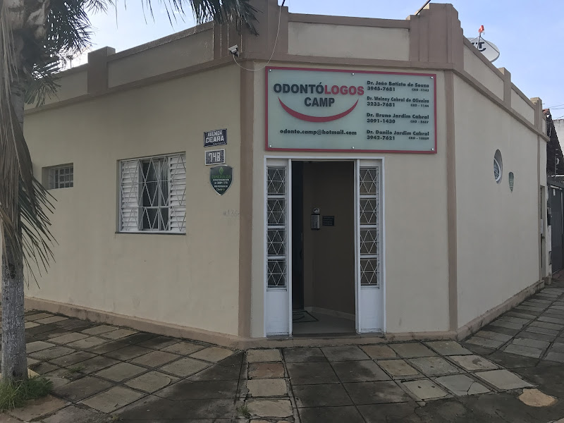 Foto de ODONTOLOGOS CAMP